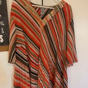 Multi colored b-neck diagonal striped blouse